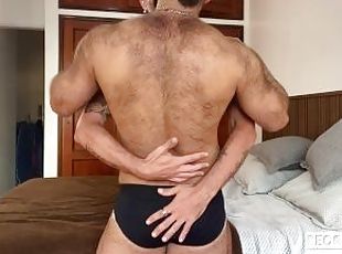 monstruo, amateur, mamada, polla-enorme, gay, estrella-del-porno, besando, musculada, oso, polla