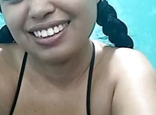 Camateur Colombian Cutie