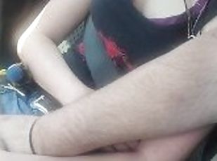 orgasme, public, chatte-pussy, amateur, voiture, salope, ejaculation, petite, tatouage, petits-seins