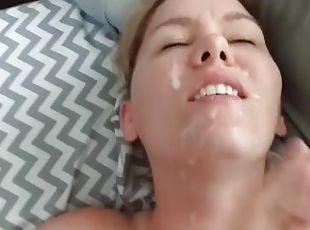 Bordhousewifetx gets a facial