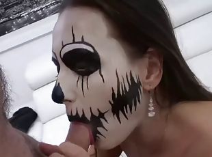 Goth chick fucks good