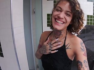 cul, gros-nichons, chatte-pussy, anal, fellation, hardcore, latina, tatouage