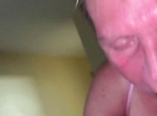 avsugning, blandade-raser, milf, deepthroat, bbw, pov, brunett, sugande