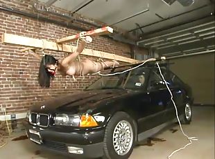 bdsm, esclave, voiture, bondage, humiliation, punie