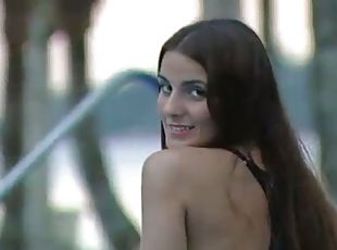 babes, latina, piscina, biquini, provocando