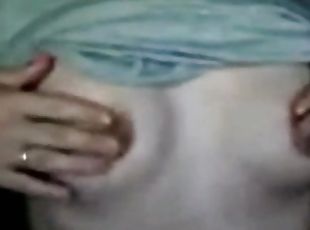 puting-payudara, isteri, jenis-pornografi-milf