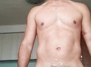 masturbation, amateur, ejaculation-sur-le-corps, gay, secousses, solo, musclé, alcool