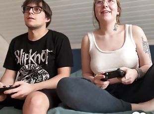 Nerdy dude gets seduced by a MILF