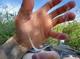 masturbation, orgasm, utomhus, kvinnligt-sprut, amatör, cumshot, gigantisk-kuk, tonåring, avrunkning, pov