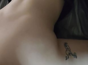 rumpe, amatør, tenåring, creampie, pov, baller, brunette, tattoo, røff