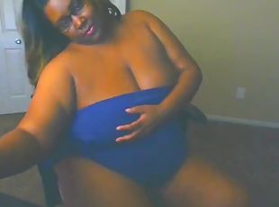 Sexy Ebony BBW Webcam model, Trina Foxx