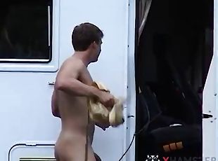 Spannervideo Parking lot guy fucks a milf