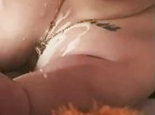 gros-nichons, amateur, babes, fellation, ejaculation-sur-le-corps, milf, belle-femme-ronde, point-de-vue, sur-le-visage, italien