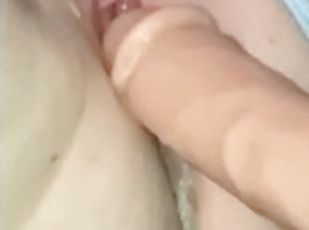 isot-tissit, masturbaatio, orgasmi, amatööri, milf, teini, pilluuntulo, koneet, soolo