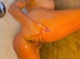 culo, bañando, tetas-grandes, masturbación, orgasmo, coño-pussy, squirting, latino, con-los-dedos, cachonda