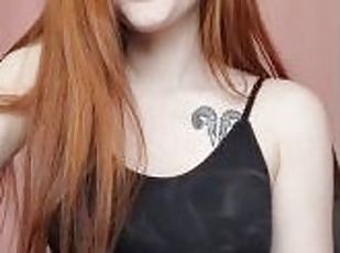 amateur, rousse, fétiche, solo, fumer, tatouage