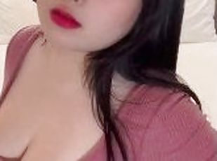 asiatique, gros-nichons, vieux, amateur, babes, ados, jeune-18, mignonne, plus-agée, seins