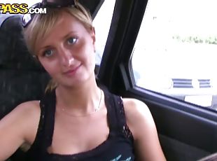 orgasme, babes, fellation, hardcore, couple, voiture, blonde, pute, mignonne, cow-girl