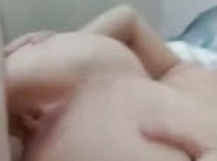 orgasme, chatte-pussy, amateur, énorme-bite, casting, ejaculation-interne, douce, brunette, bite