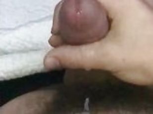 amatir, blowjob-seks-dengan-mengisap-penis, cumshot-keluarnya-sperma, homo, webcam, seorang-diri, homoseks