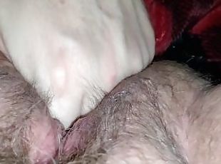 papa, fisting, poilue, orgasme, chatte-pussy, femme, amateur, milf, maman, belle-femme-ronde