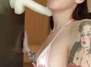 asien, dilettant, babe, blasen, junge, spielzeug, tief-in-die-kehle, beule, dildo, petite