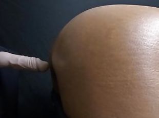 Orgasm from 5 inch Dildo