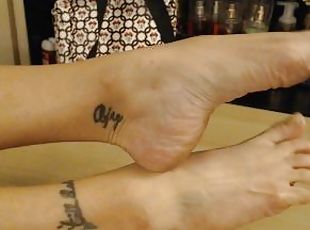 amatoriali, mammine-mature, piedi, feticci, tatuaggi, dita