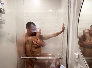 bañando, cuatro-patas, amateur, madurita-caliente, hardcore, latino, culazo, perfecto, ducha, tatuaje