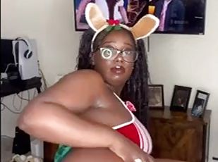 tetas-grandes, cuatro-patas, babes, mamada, negra-ebony, paja, negra, primera-persona, traviesa, culazo