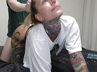 Tattooed Lisa Rocketcock moans while being fucked on the bed