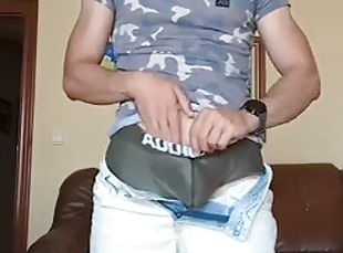 masturbation, amateur, ejaculation-sur-le-corps, gay, branlette, culotte, ejaculation, européenne, euro, espagnol