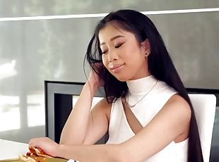 asiatique, gros-nichons, fellation, hardcore, ejaculation-interne, ejaculation, brunette