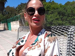 tetas-grandes, al-aire-libre, mamada, madurita-caliente, hardcore, estrella-del-porno, paja, pareja, follando-fucking, cowgirl