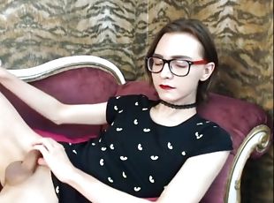 Tgirl with sensual red lips cums