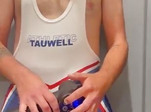 CUMMING TRHOUGH MY WRESTLING SINGLET WITH MASSAGE GUN