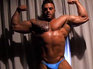 Sexy Bodybuilder Man 96