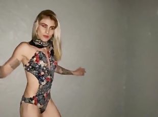 suha, latina, blond, perilo, naravno, spletna-kamera, solo, tattoo