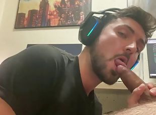 He suck my big dick after gaming