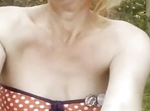 masturbation, en-plein-air, public, transsexuelle, solo