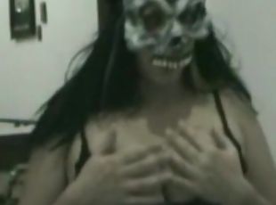 Halloween sex with italian amateurs during the night