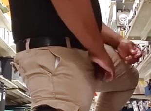 EXTREMELY Risky Public BBC Daddy Cumshot