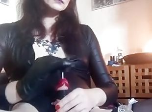 pisser, transsexuelle, amateur, ejaculation-sur-le-corps, hardcore, jeune-18, pute, britannique, fétiche, latex