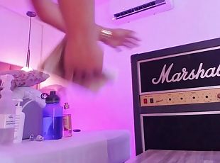 cul, public, amateur, babes, latina, bout-a-bout