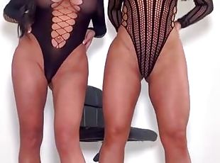 culi, tettone, mammine-mature, tettone-busty, bocce, solitari, brunette, provocatorie