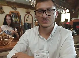 большие-сиськи, раком, минет, сперма-на-лице, хардкор, отсос-на-камеру, ебля, милашки, буфера, брюнетки