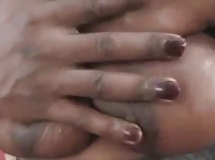 Ebony Shemale Strips  Plays