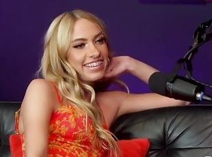 babes, estrella-del-porno, rubia, follando, pequeñita, entrevista