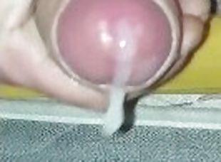 masturbation, amateur, ejaculation-sur-le-corps, énorme-bite, solo, bite