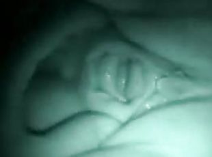 Night vision amateur pussy fingering